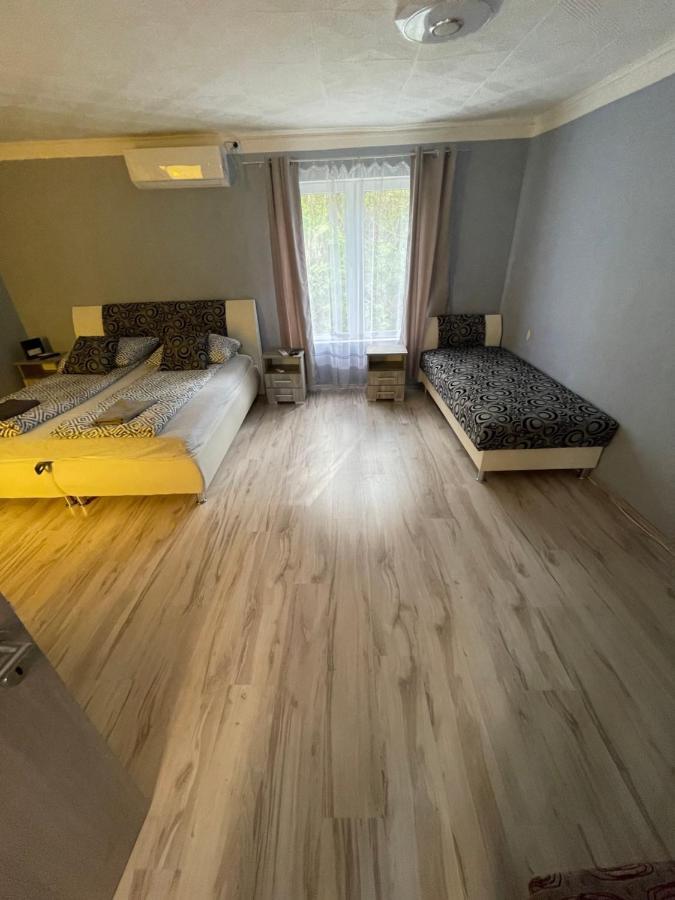 3 Lepes Apartman Apartment Miskolc Luaran gambar